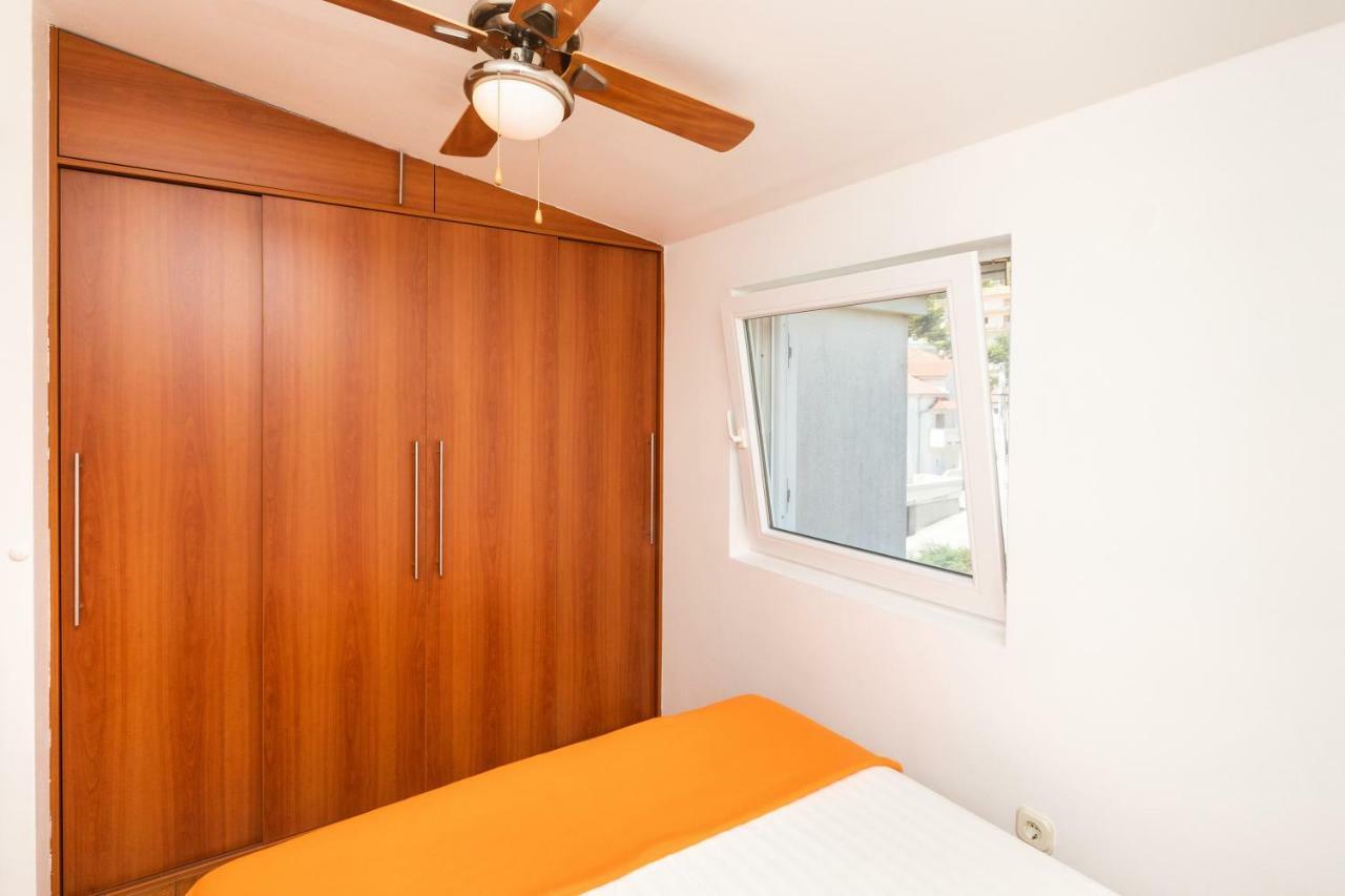 Lambrisa Apartment Trogir Exterior photo