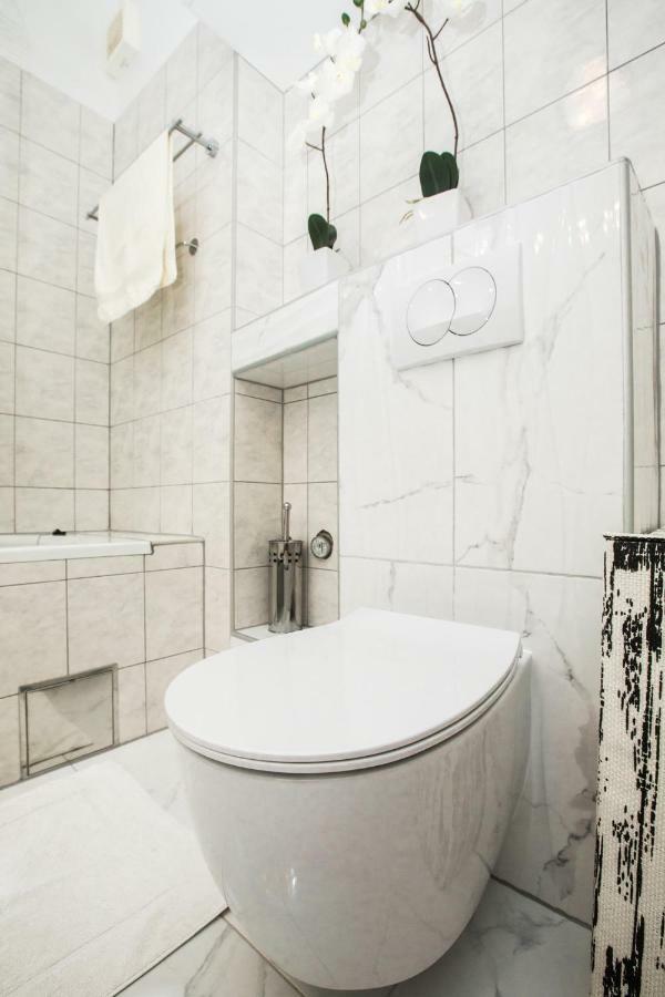 Lambrisa Apartment Trogir Exterior photo