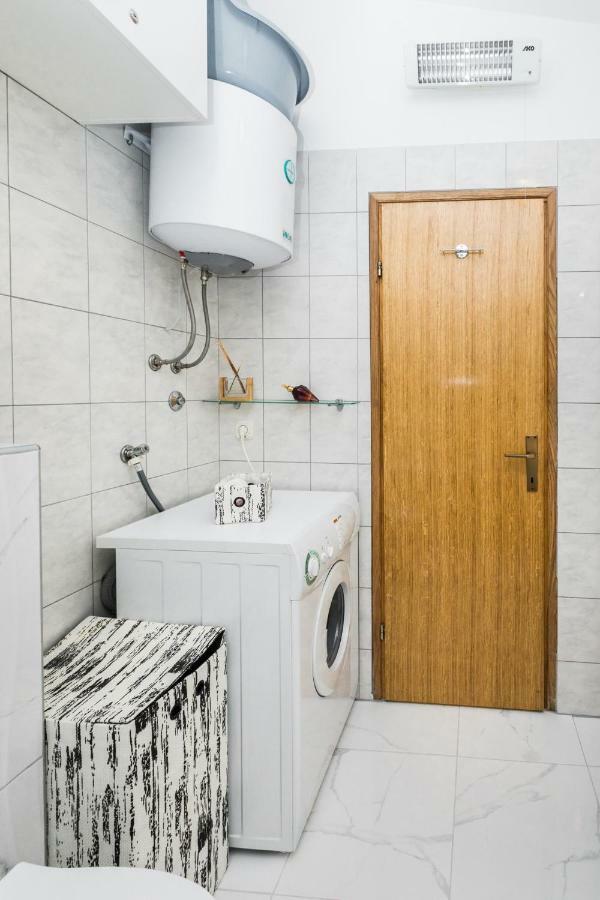 Lambrisa Apartment Trogir Exterior photo